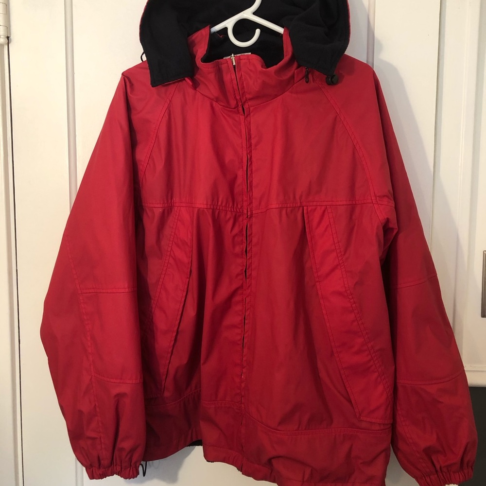 Medium weight rain jacket.